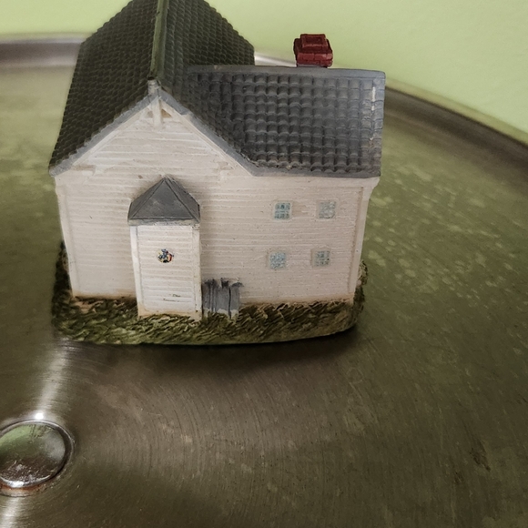 3 Piece Peebles Collection  1993 -1995 Pink House, Church  and Tobacco Barn - Picture 10 of 16